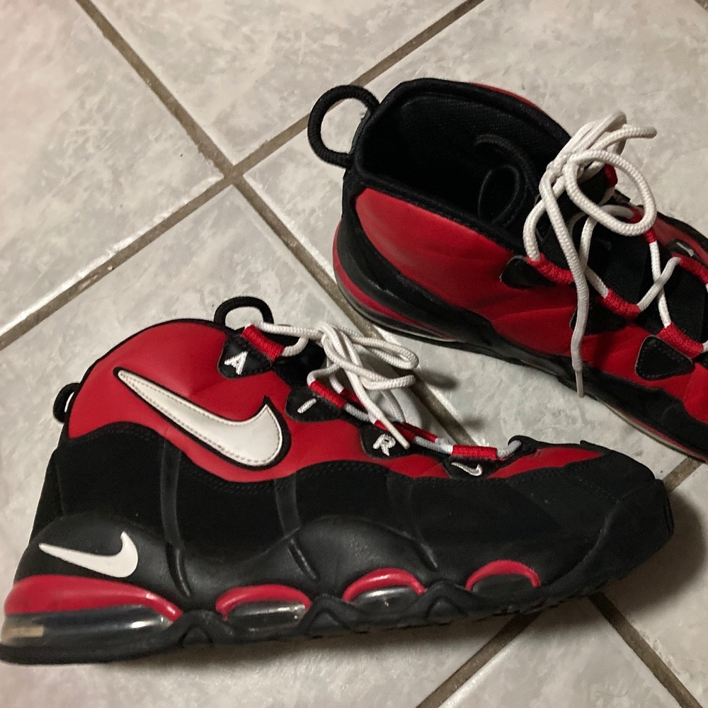 Red black and white Mens Nike sneaker size 1
